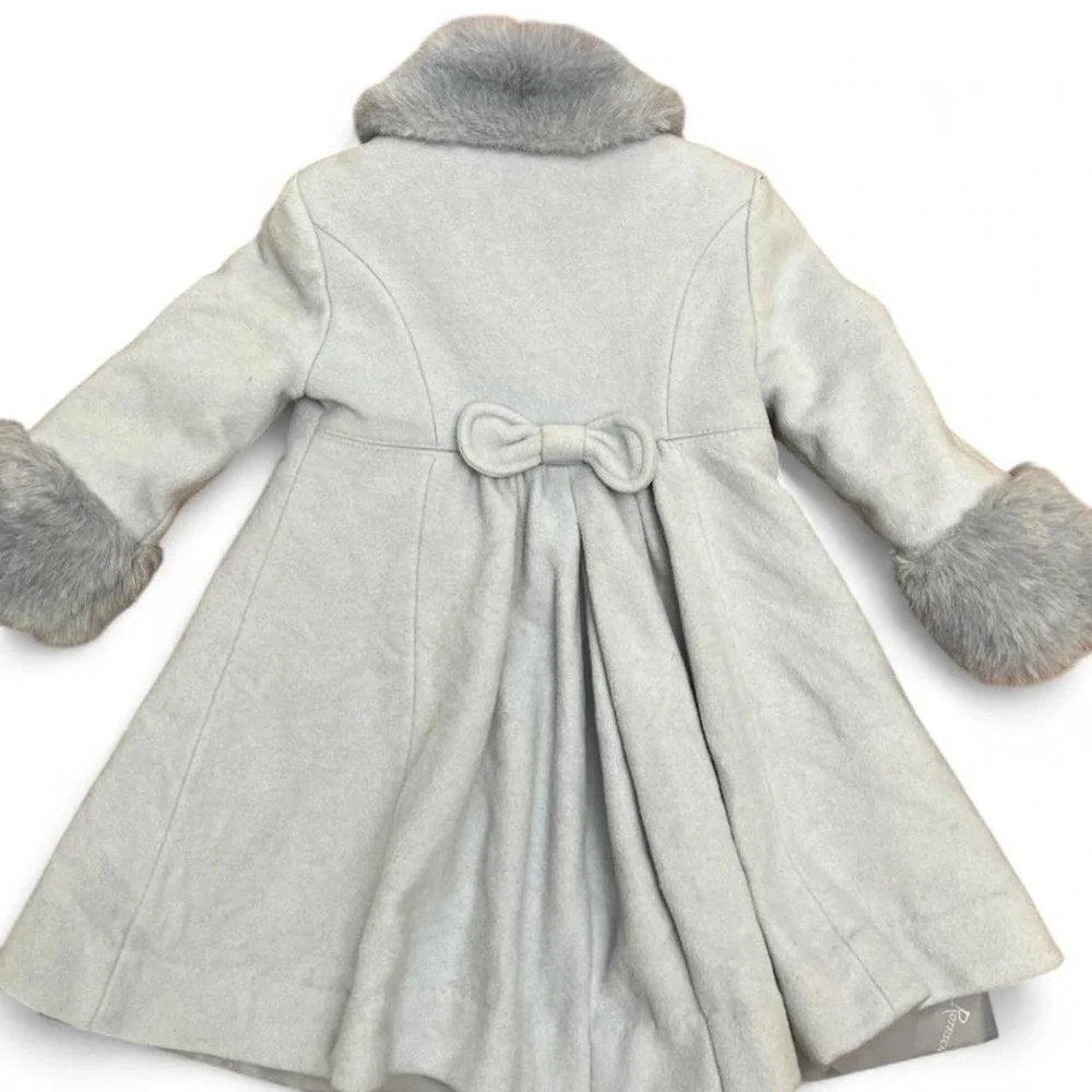 Vintage Light blue Rothschild wool coat with faux fur collar and cuffs size 3T